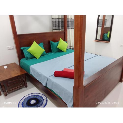 Solaces transit residence