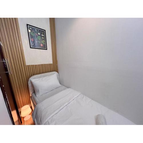 Solo space Partition room In Barsha Heights Tecom