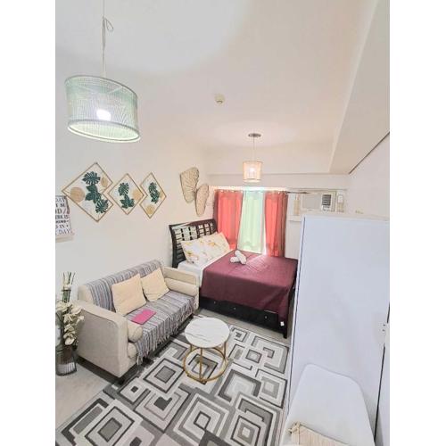 Sophia's Place Beacon Amorsolo