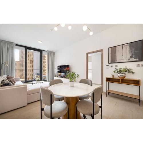 Sophisticated 1 Bed Suite in Dubai Marina