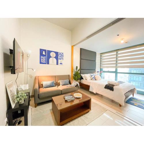 Sophisticated BGC Stay at Uptown Area #oursw30c2