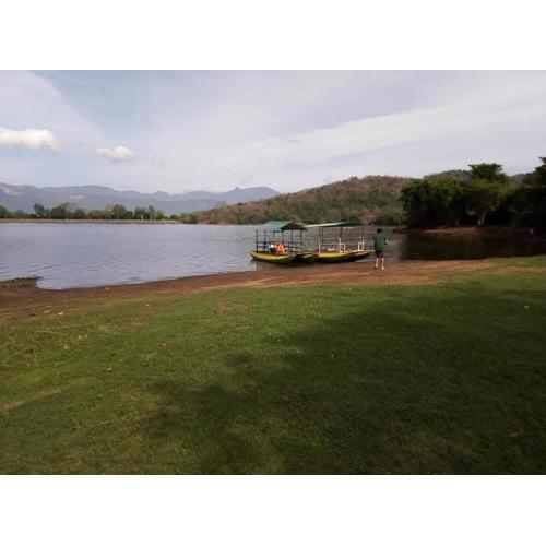 Sorabora like view camps