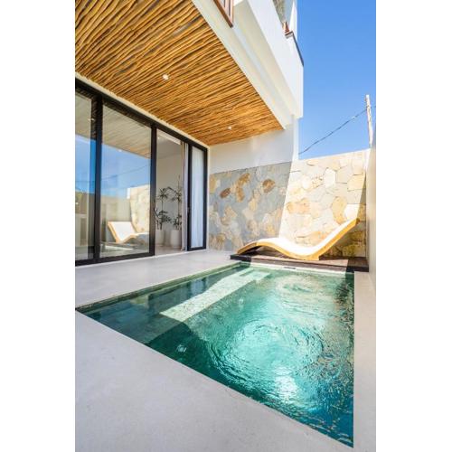 Sore Suites at Pererenan by Betterplace