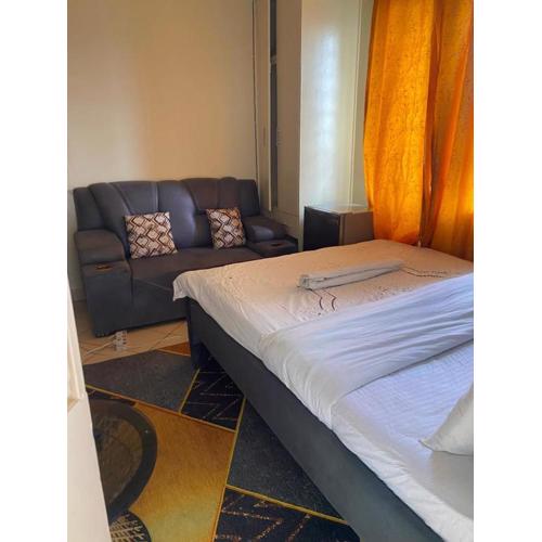 South B attic Place studio