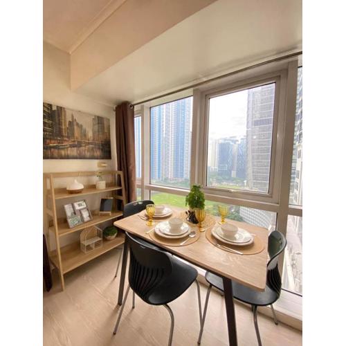 South of Market Private Residences nr SM Aura BGC