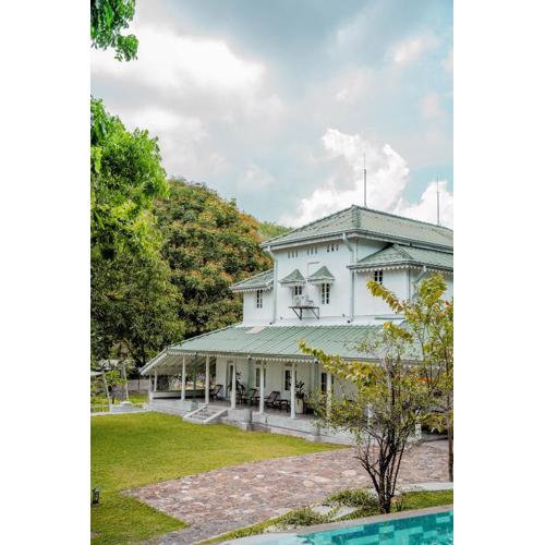 Southwinds, Pilagoda Estate Bungalow