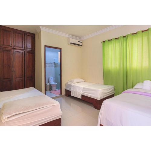 Spacious 1 Bedroom Apartment 3 Beds in Corales del Sur - Parque del Este