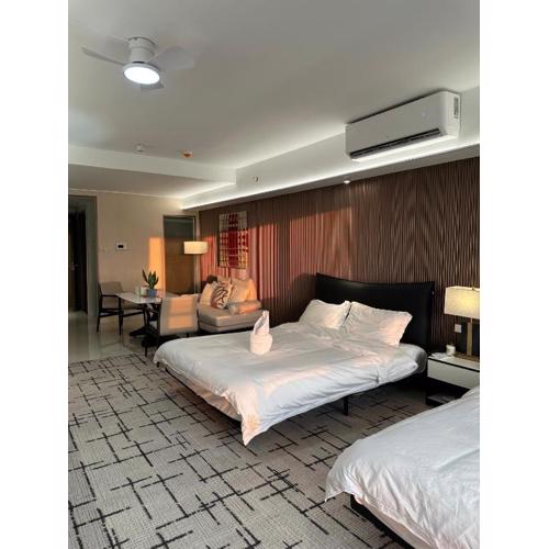Spacious 14-Pax Stay Near Airport, MOA & Solaire