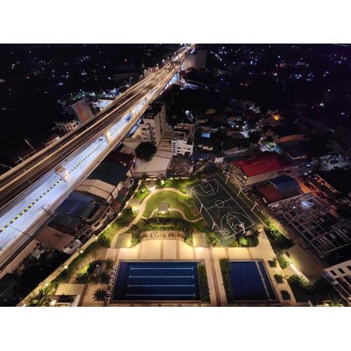 Spacious 1br 5min walk to AyalaMall Clvlf at THE CELANDINE