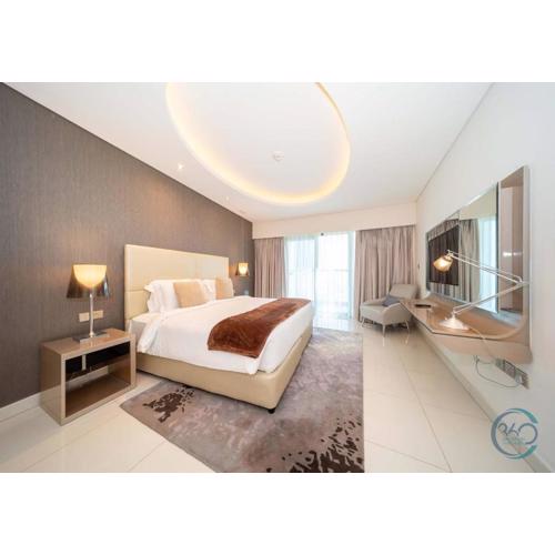 Spacious 1BR Apartment in Damac Paramount Towers BB