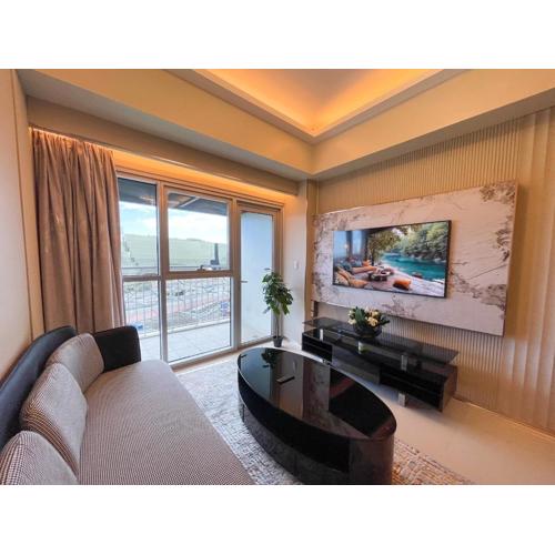 Spacious 1BR near Airport across Okada, Solaire