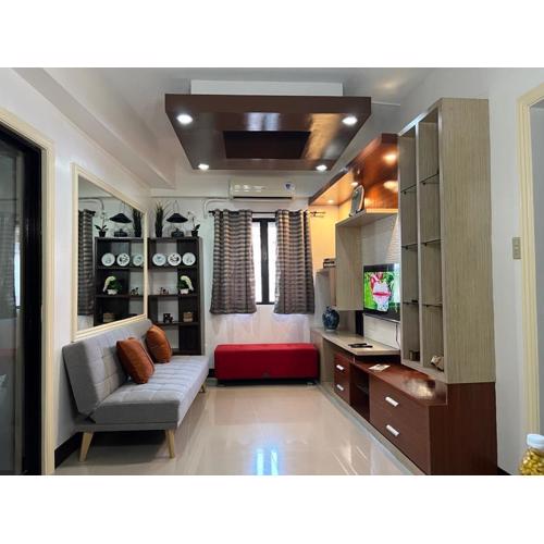 Spacious 2 Bed & 2 Bath Condo in Newport City