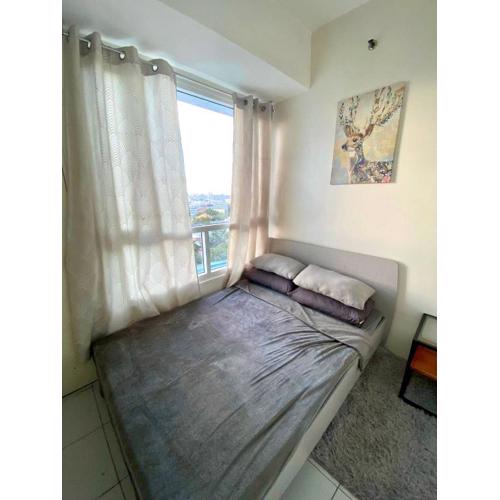 Spacious 2br condo at Quezon City Mezza Residences 1