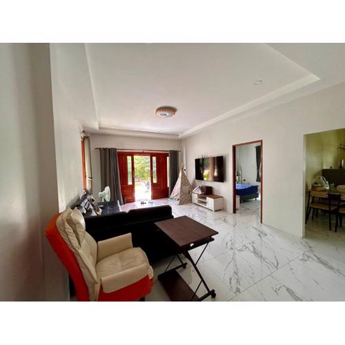 Spacious 2BR Mint house