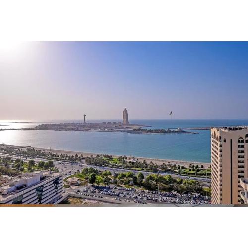 SPACIOUS 3 Bedroom Apartment (Sea View)