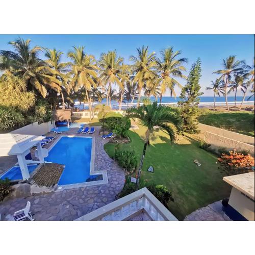 Spacious 7 bedroom Oceanfront Villa in Cabarete, Dominican Republic