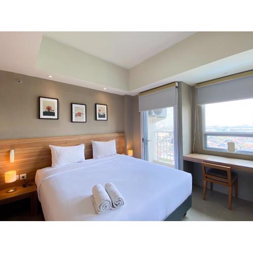 Spacious and Elegant Studio Apartment Mustika Golf Residence By Travelio