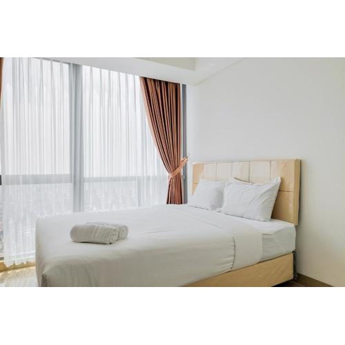 Spacious and Homey 3BR at Hillcrest House Apartment By Travelio