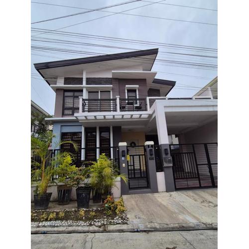 Spacious and luxury house near Davao airport