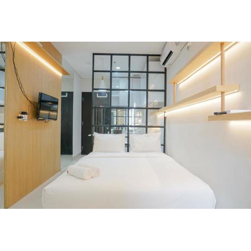 Spacious and Modern Studio Apartment at Atlanta Residences By Travelio