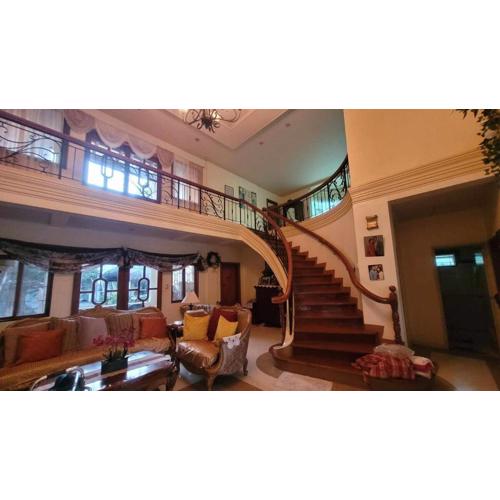 Spacious Dream House near Vigann