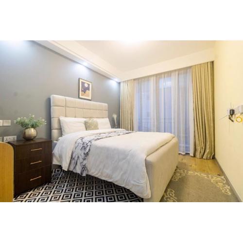 spacious elegant one bedroom apartment with amazing scenic views, heated swimming pool free parking space and modern equipped gym