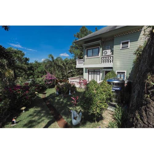 Spacious Family Home in Crosswinds Tagaytay