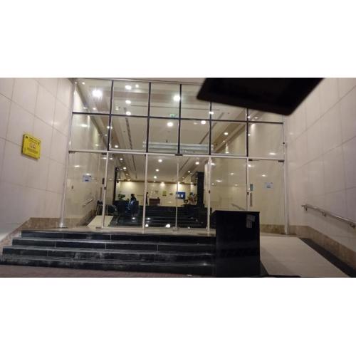 Spacious Fully Furnished Elegant Flat in Dubai