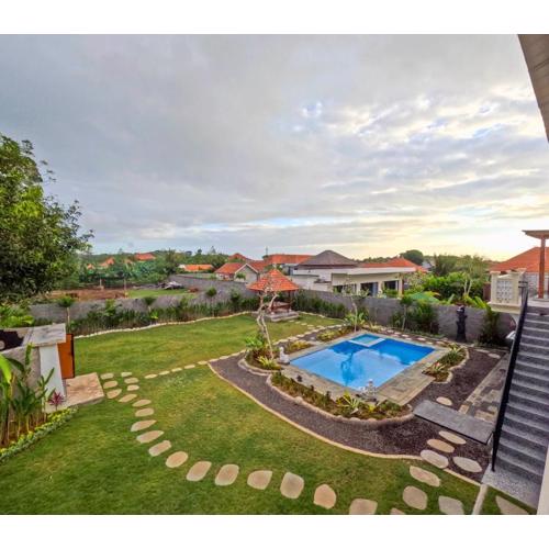 Spacious Garden & Pool 2BR Villa near Bingin