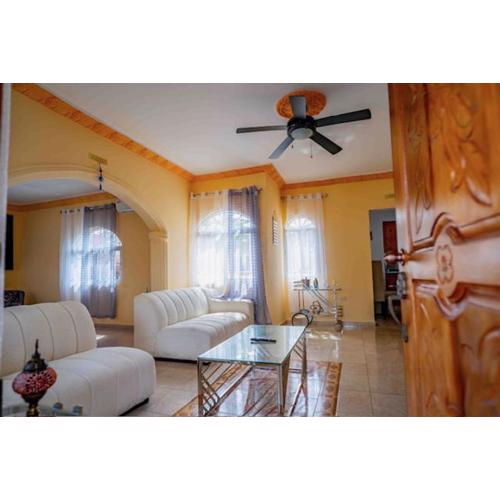 Spacious home in Brisa del LLano Higuey