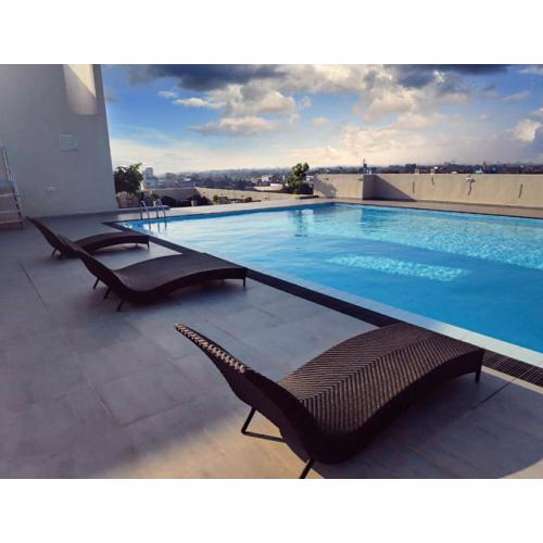 Spacious Luxury apartment in Relaxing homey env.