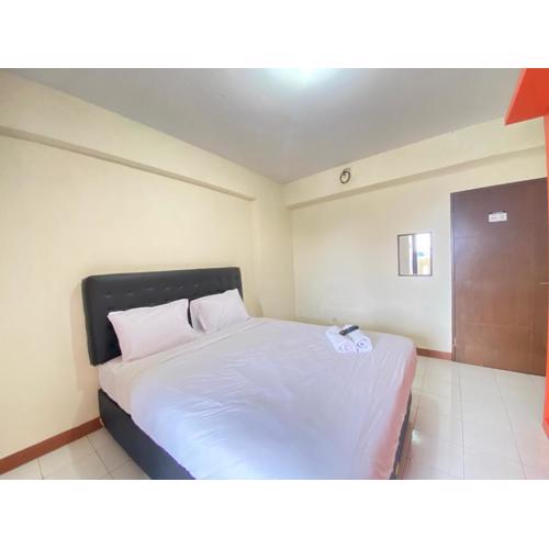 Spacious Studio Apartment at Gateway Ahmad Yani Cicadas by Travelio