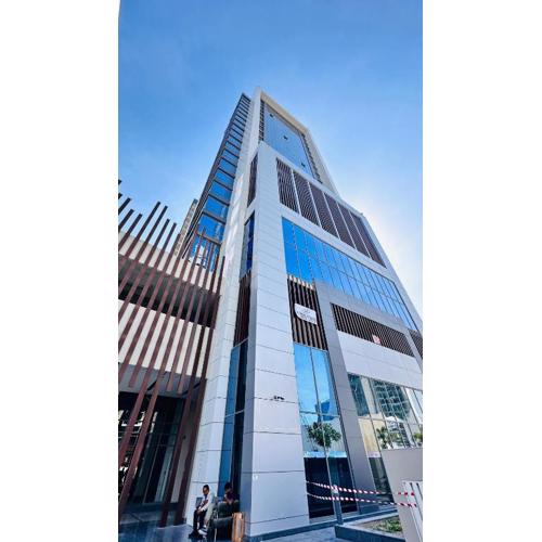 Spacious Studio Apartment Canal View Business Bay by Belvilla