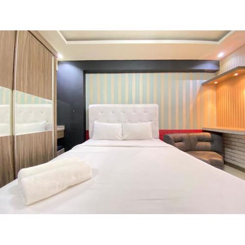 Spacious Studio Furnished Apartment at Gateway Ahmad Yani Cicadas Bandung By Travelio