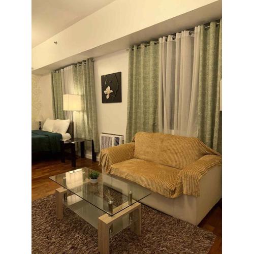 Spacious Studio in Mosaic Tower no Balcony