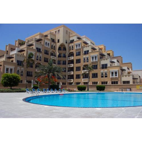 Spacious Studio Retreat in Bab Al Bahr
