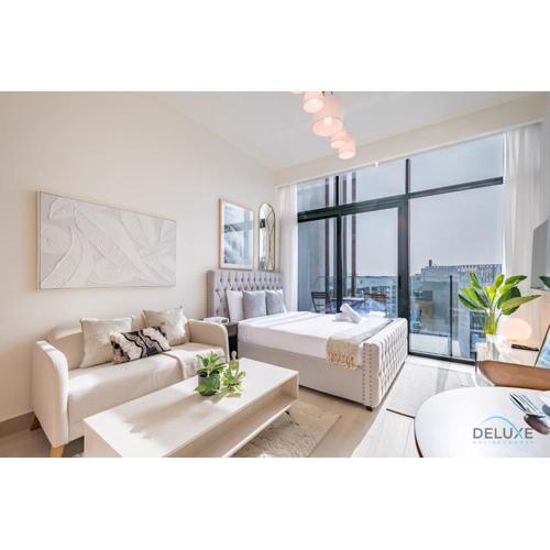 Spacious Studio with Community and Partial Burj Khalifa Views by Deluxe Holiday Homes