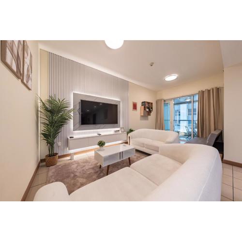 Spacious Upgraded & Elegant - 1BR