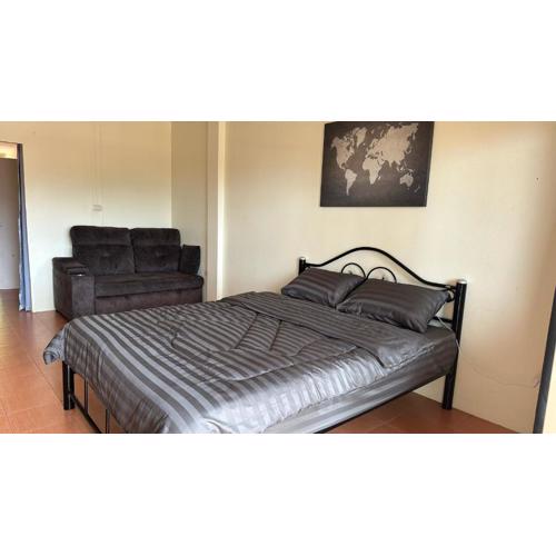 Spacious, with large balcony, sea view