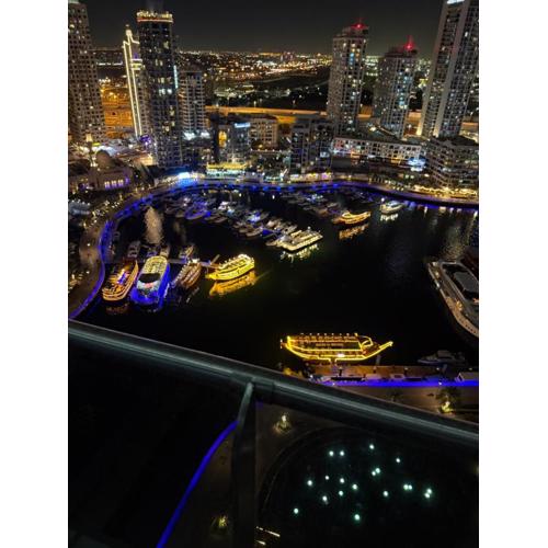 Sparkle Towers by Swarovski - Dubai Marina - High Floor - Beach Resort Sunset view