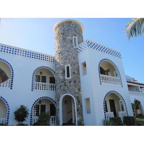 Squares Beachside Apartments