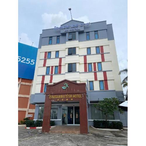 SR Hotel
