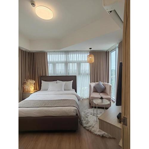 S&R Staycation Davao - 1Bedroom & Fully Equipped Unit with NETFLIX at INSPIRIA CONDOMINIUM