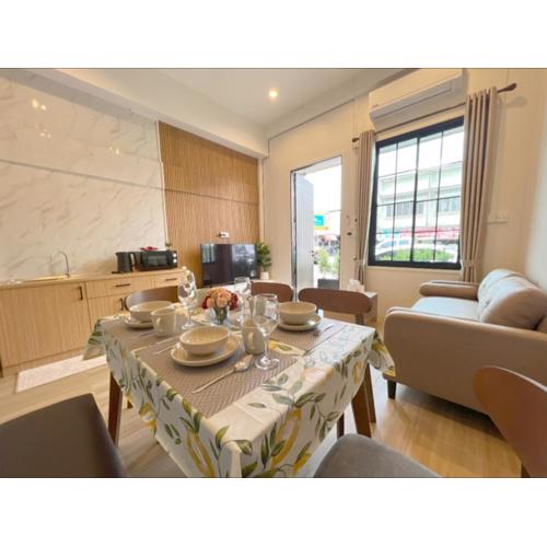 Sri House at Supasarnrangsan