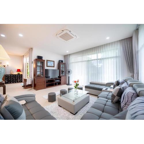 Sriwaree Pool Villa Khao Lak - 8 meters pool - 3 bedroom - 2 bath