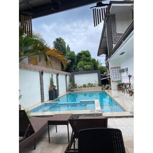 St. John Island View Pensionne