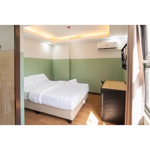 St. Marvin Studio Makati M306