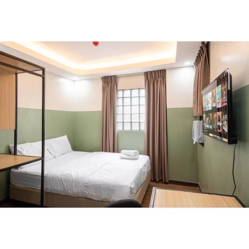 St. Marvin Studio Makati M309