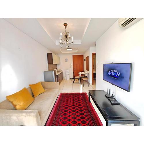 Stategic 1et Cikditiro 2BR Apt with Pool, Gym, Wi-Fi by 2ndHome