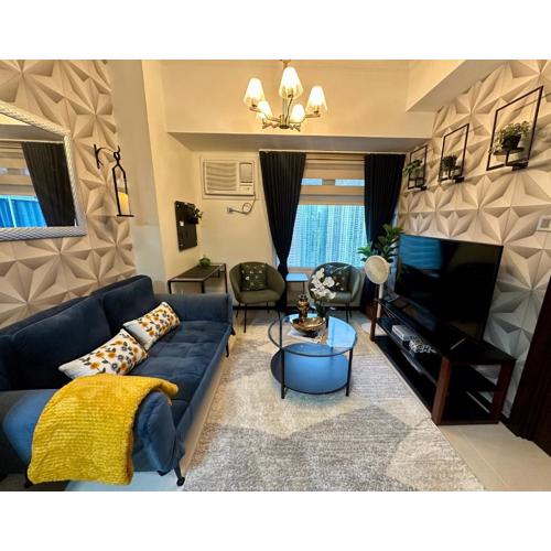 Stay at Downtown Suite 2 in BGC, Taguig City